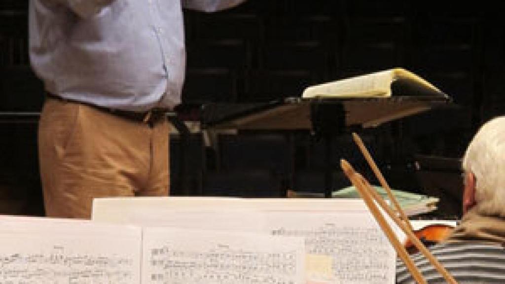 Image: Max Valdés se gana al Papa con un concierto en el Vaticano