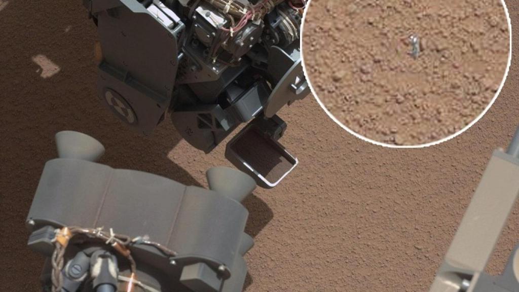 curiosity-trozo-metal-marte-02