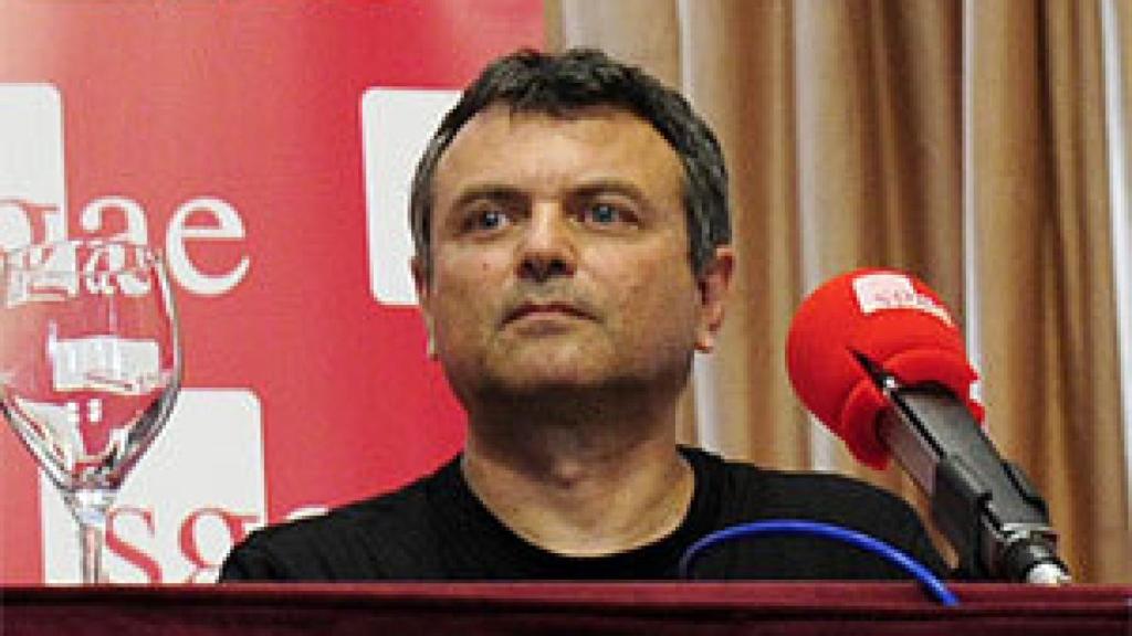 Image: Piedras en el tejado (de la SGAE)