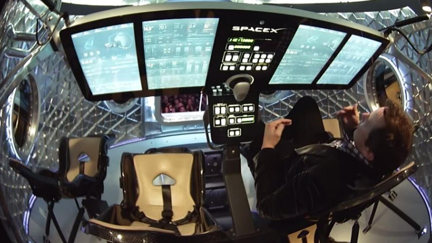 spacex-dragon-screens2