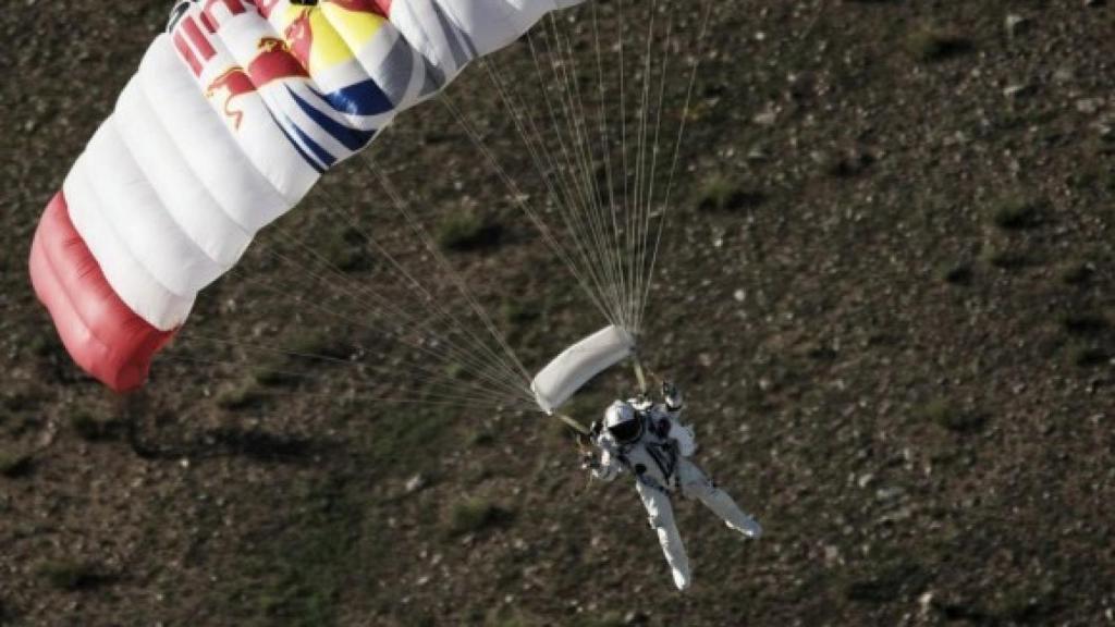 baumgartner-paracaidas