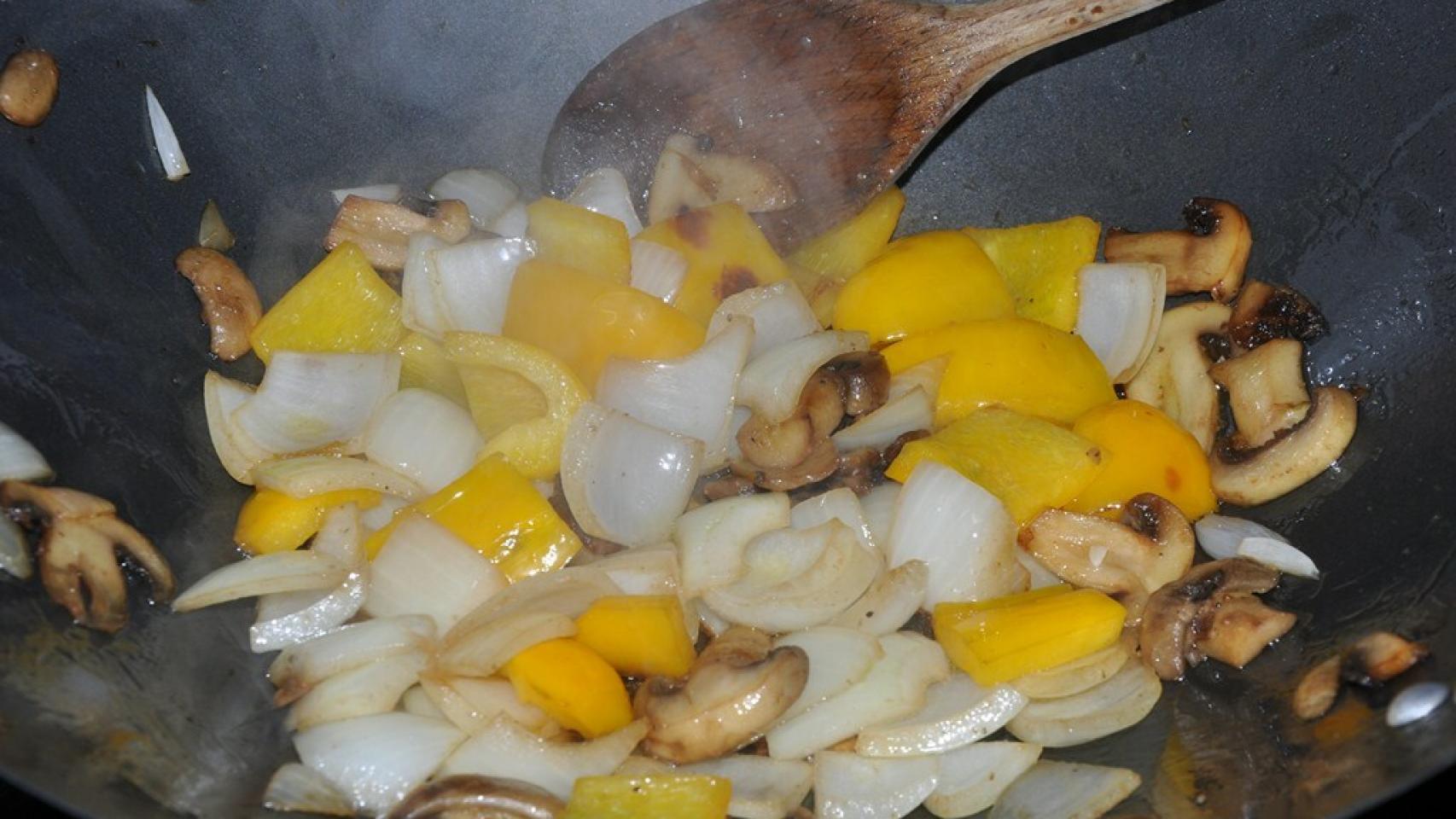 tallarines-yakisoba-01