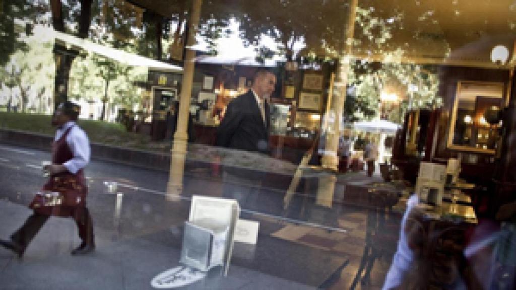 Image: Café Gijón, rompeolas de todos los madriles