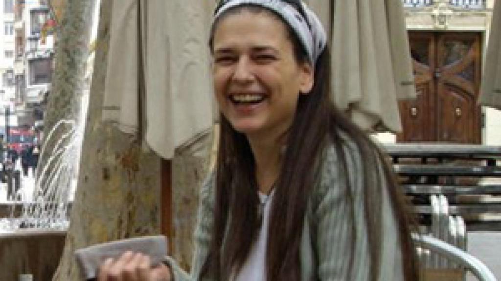 Image: Anika, 15 años Entre Libros