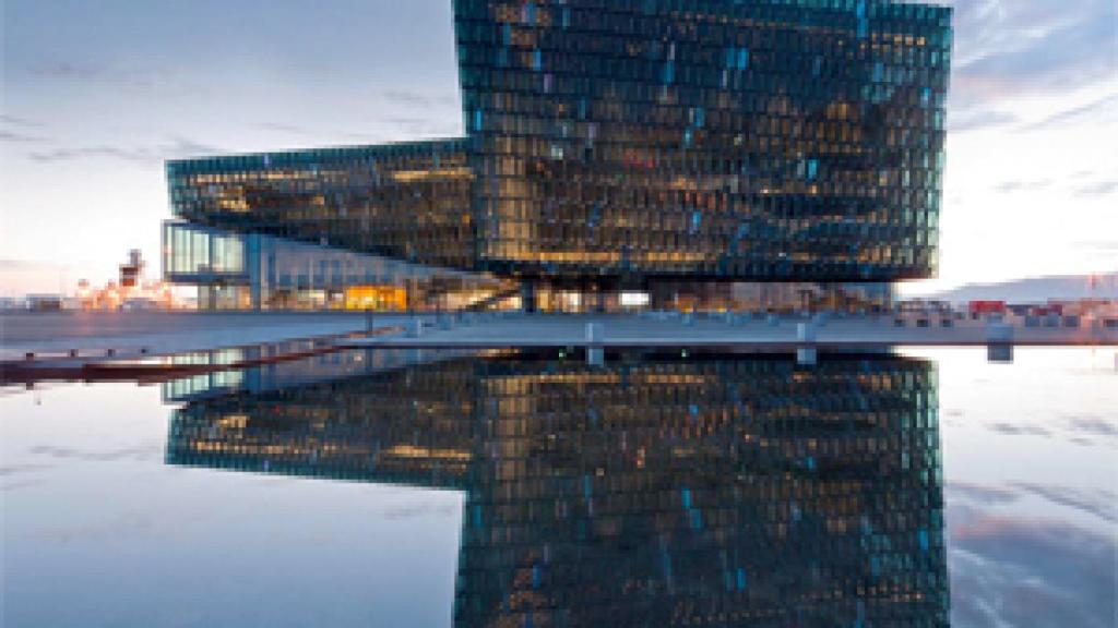 Image: El auditorio Harpa de Reikiavik gana el Mies van der Rohe