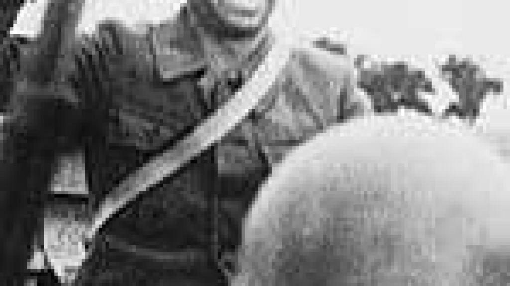 Image: Miguel Hernández. Prisiones, cárcel y muerte de un poeta