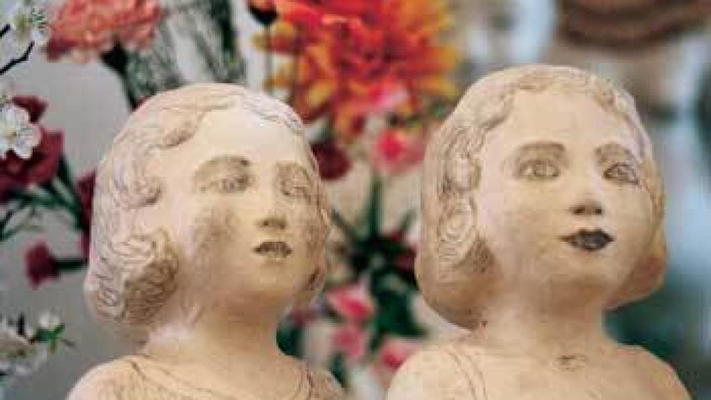 Image: La caricia siniestra de Kiki Smith