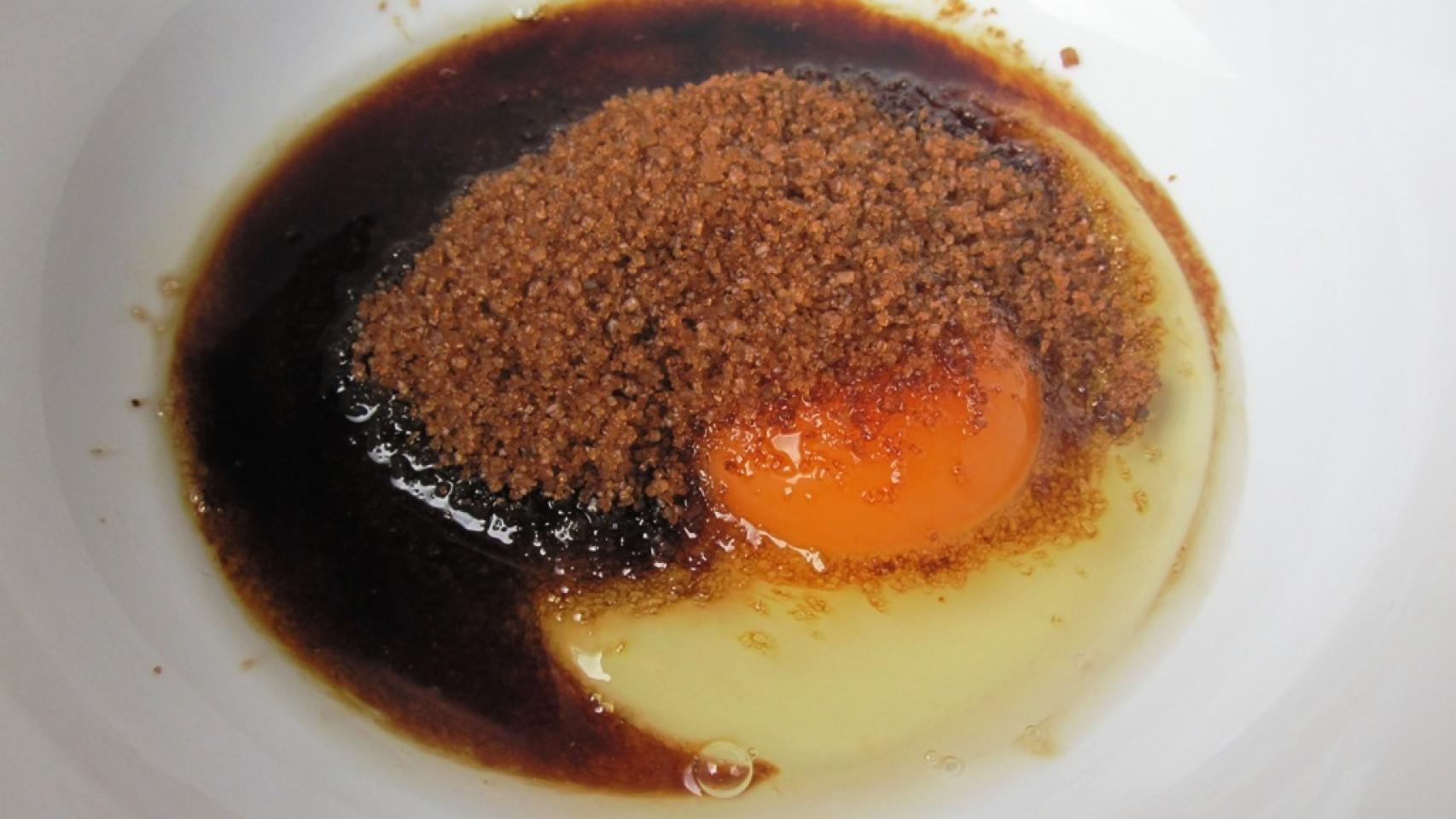 BIZCOCHO DE CALABAZA CON COBERTURA DE CHOCOLATES, RECETA DE MICROONDAS 1