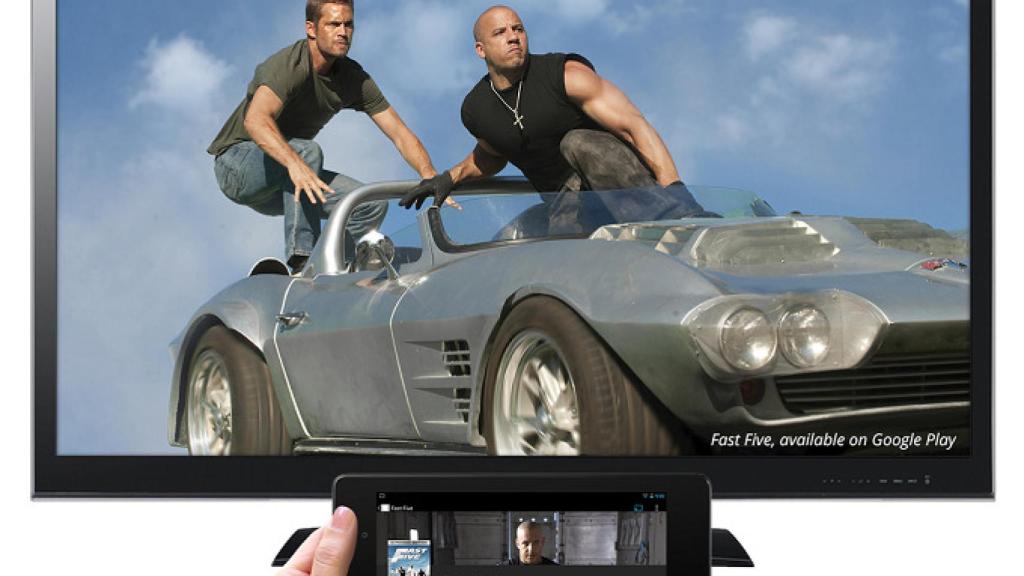 Google Chromecast: Reproduce contenido online desde tu móvil en la TV, la solución definitiva
