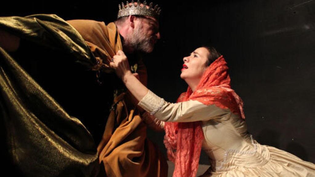 Image: Desfile de clásicos en el Teatro Pavón