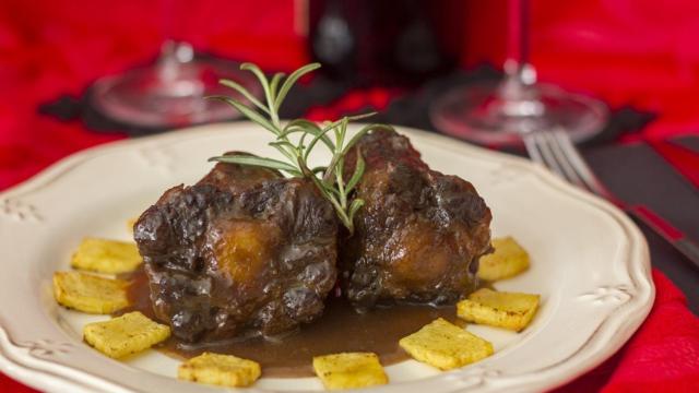 Rabo de toro guisado