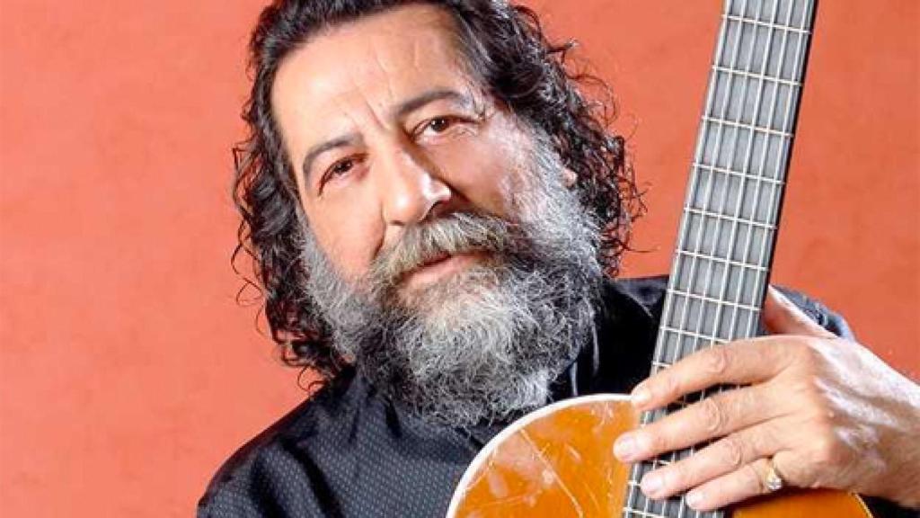 Image: Manuel Molina, muerte de una elegancia