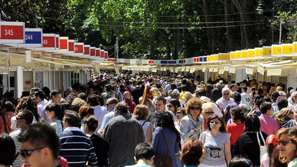 Image: Homenaje a Martín Gaite y a Ana María Matute en la Feria del Libro de Madrid