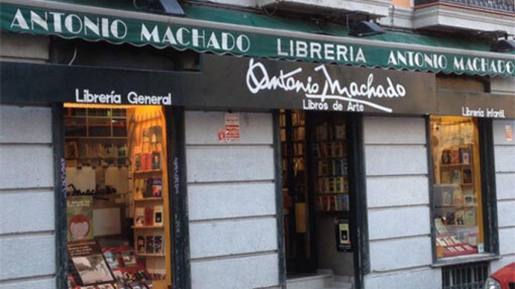 Image: La editorial Antonio Machado obtiene el Premio a la Mejor Labor Editorial 2015