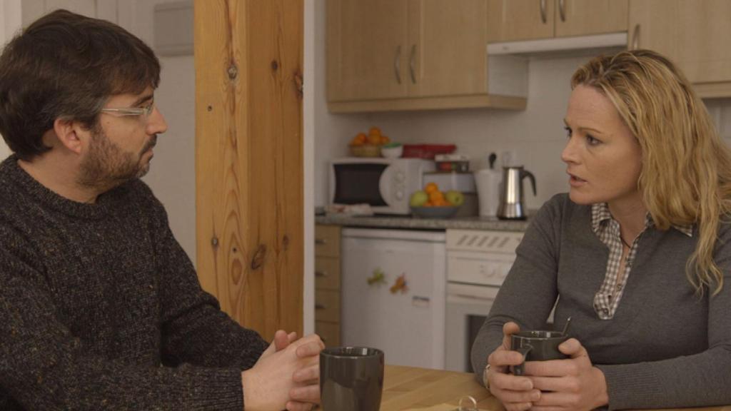 Jordi Évole con Zaida Cantera en 'Salvados'