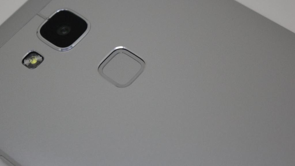 Llegan los lectores de huellas integrados en la pantalla