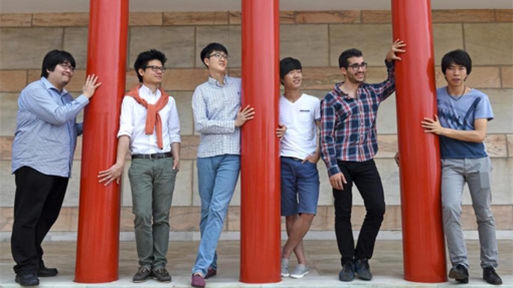 Image: Un pianista español contra el poderío asiático