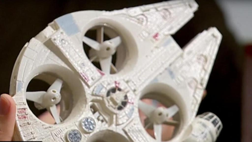 dron halcon milenario 1