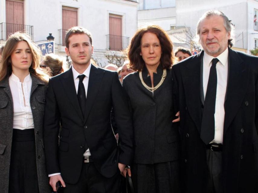 Leoncio de Medina Sidonia y su familia