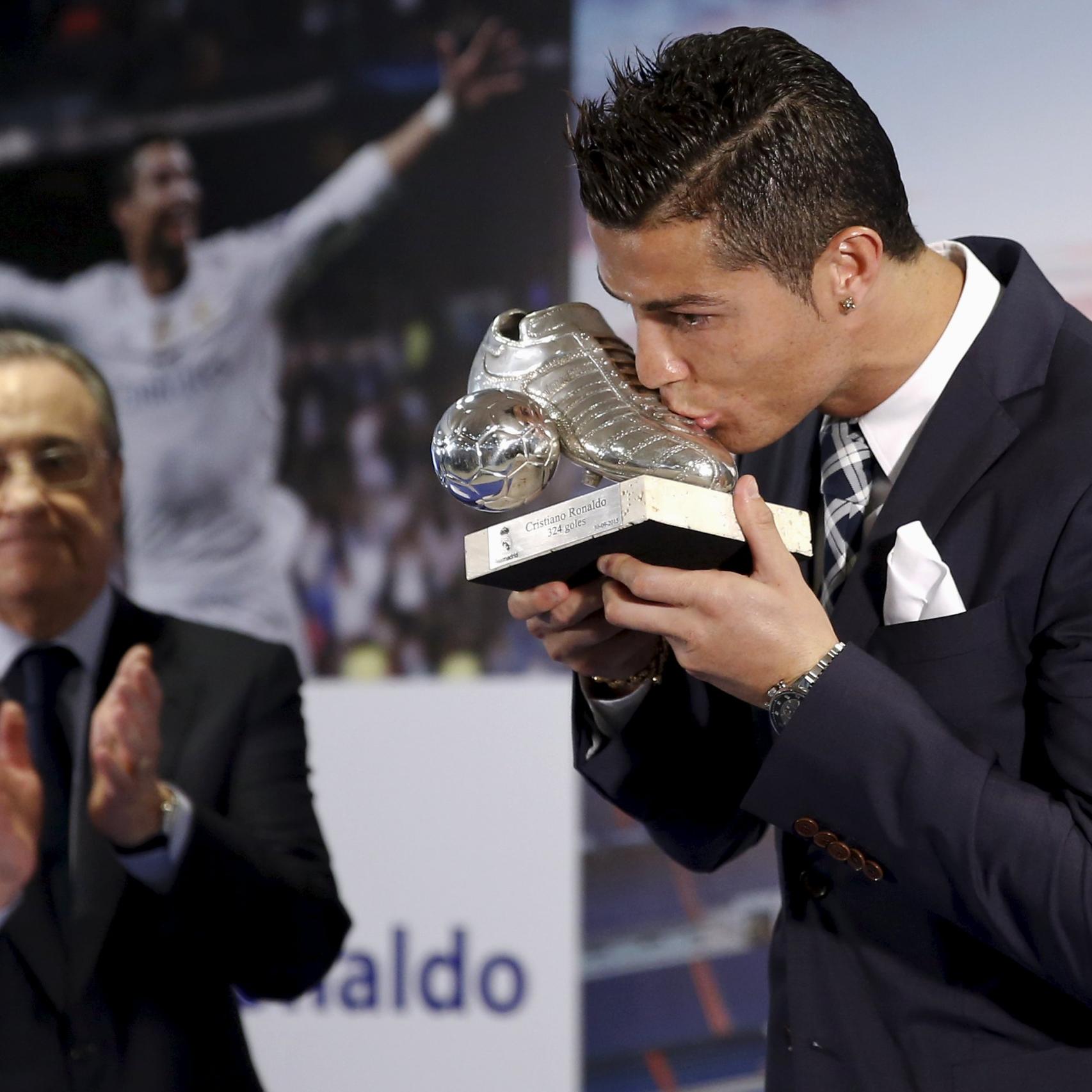 Cristiano Ronaldo celebra un gol en el Santiago Bernabéu.