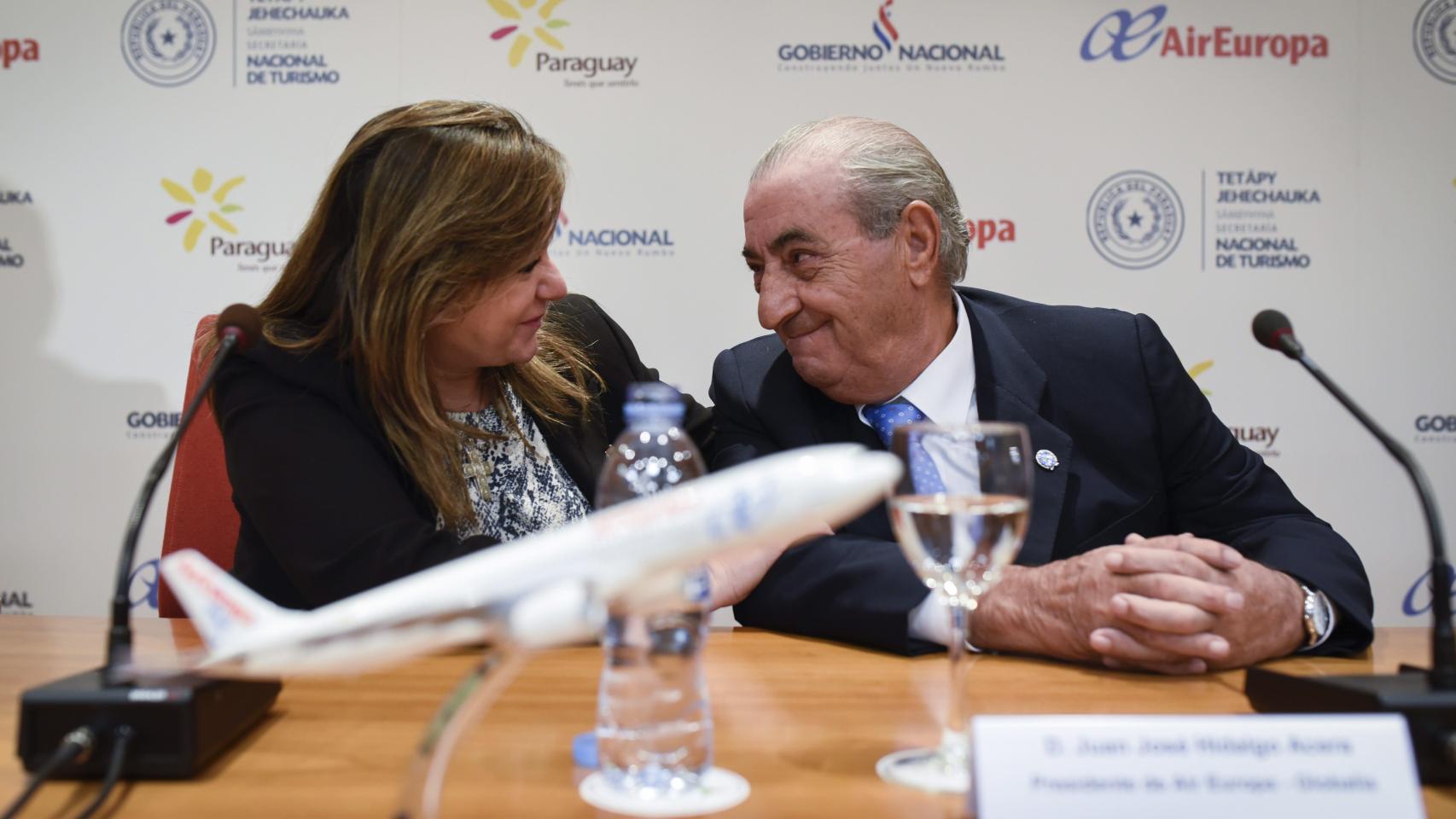 A la derecha, el presidente de Globalia, Juan José Hidalgo.