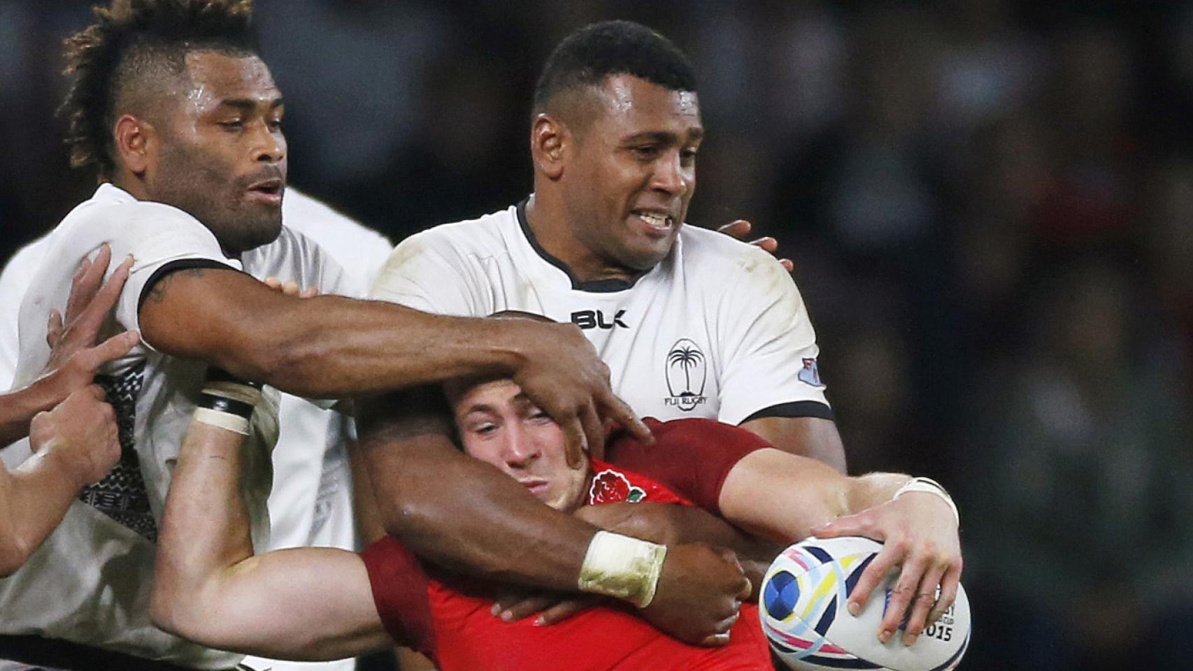 Mike Brown, durante el encuentro entre Inglaterra y Fiji. / Reuters