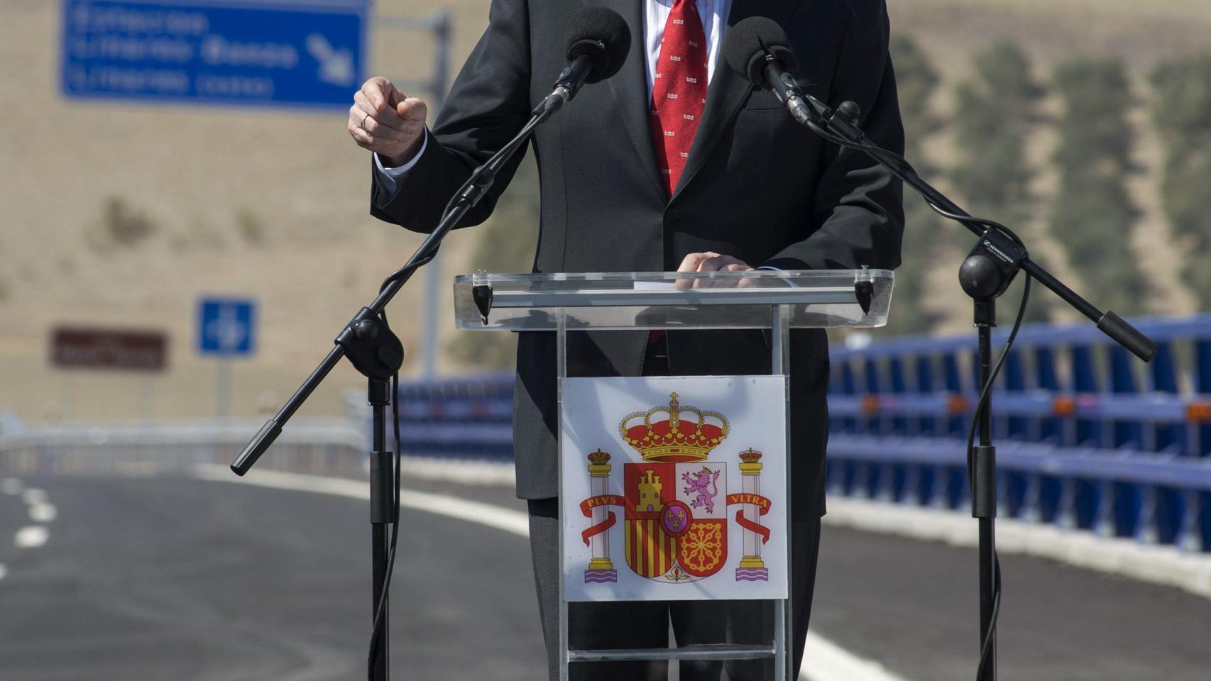 Preocupación en el PP a que su 'estrella caída' entre en prisión y dinamite la campaña