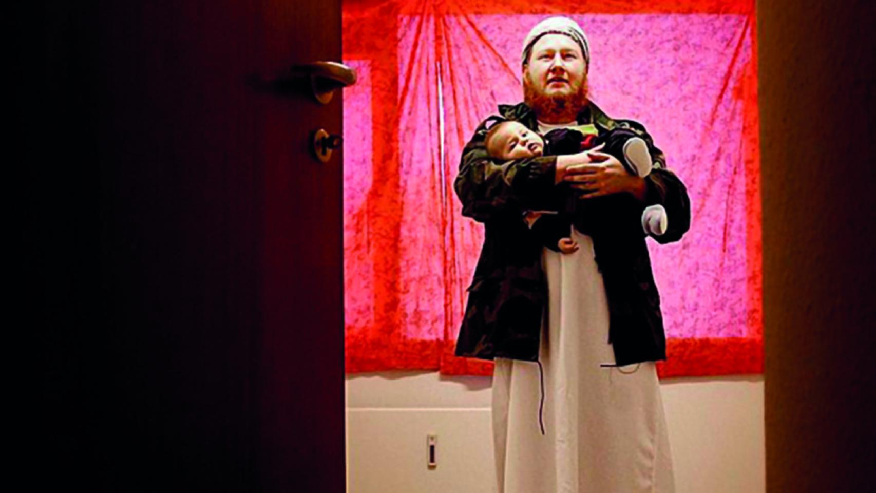 Storm con su primogénito Osama, en su época de militante radical