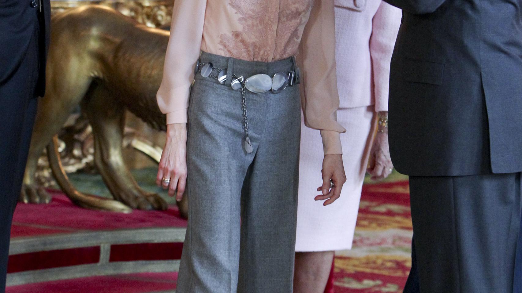 Doña Letizia en el besamanos del Palacio de Oriente en 2010