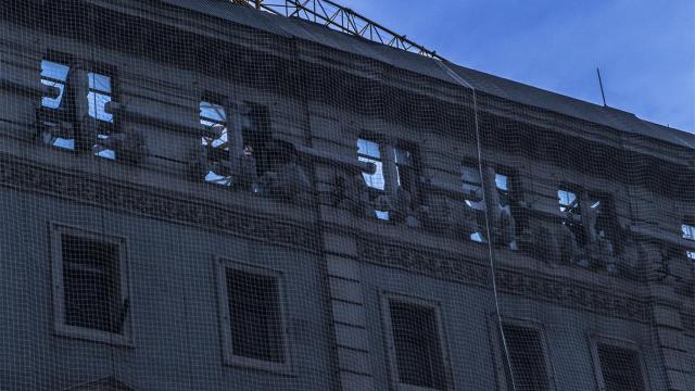 Grúa de OHL en las obras del Proyecto Canalejas