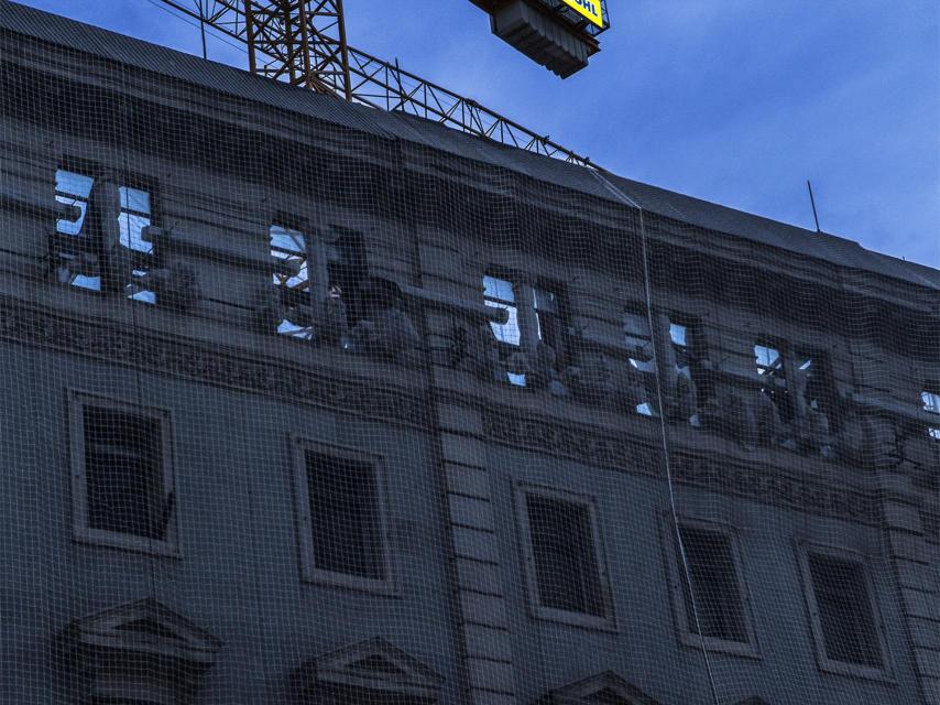 Grúa de OHL en las obras del Proyecto Canalejas