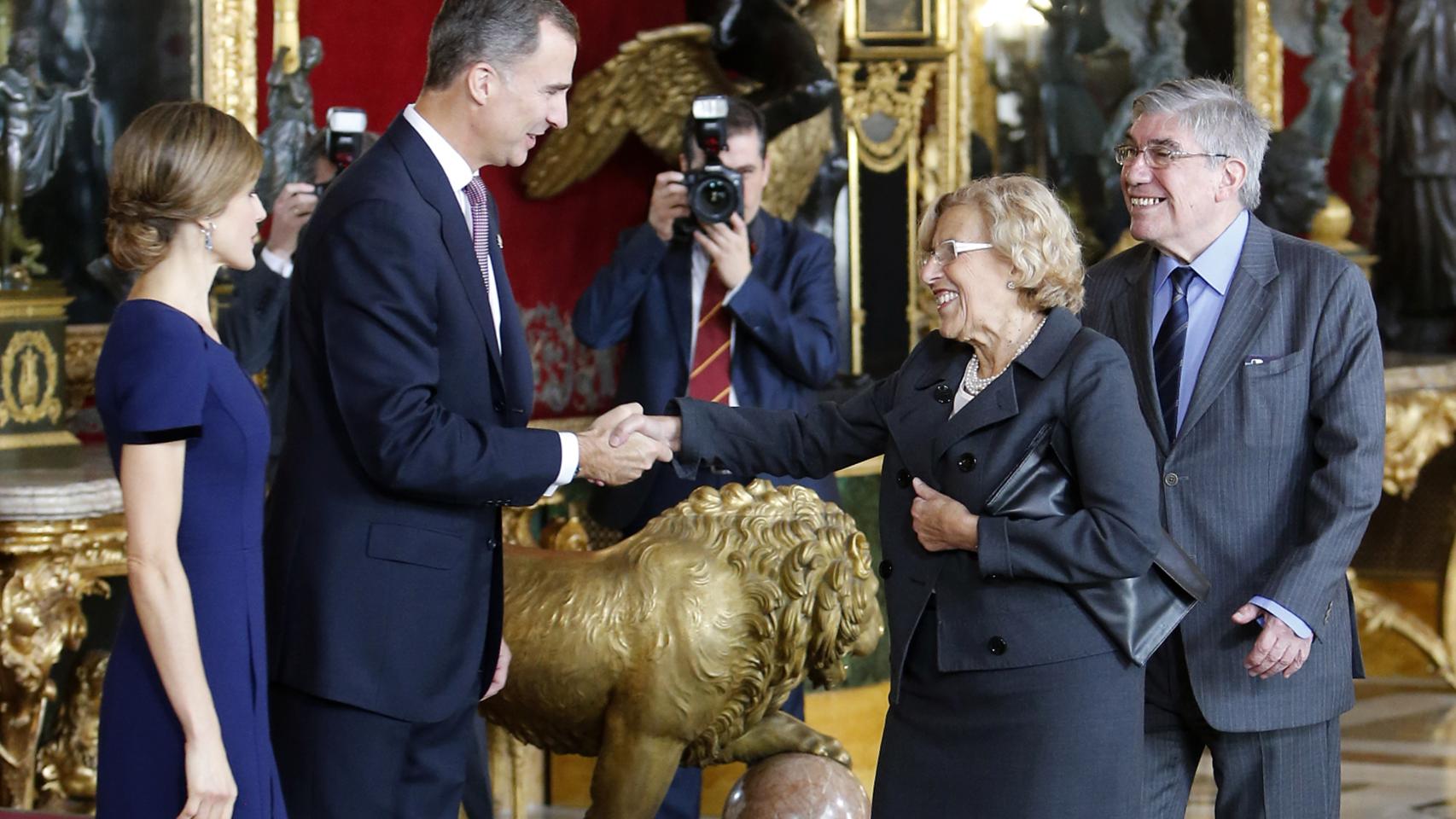 Manuela Carmena en la recepción el Día Hispanidad