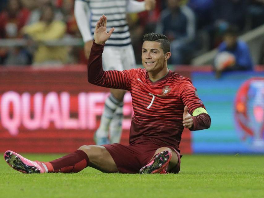 Cristiano frente a Dinamarca