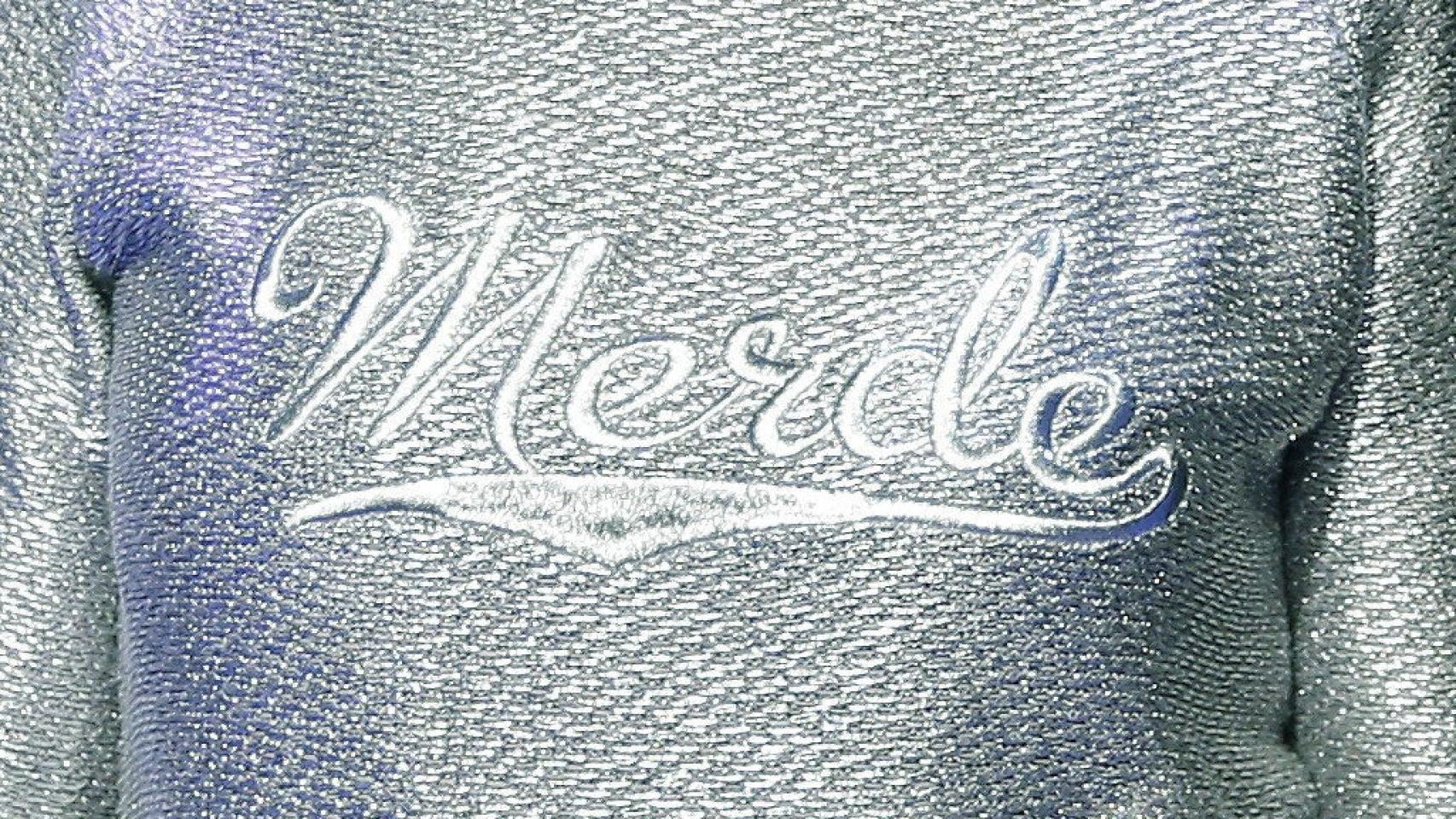 El suéter de Alicia Giménez Bartlet.