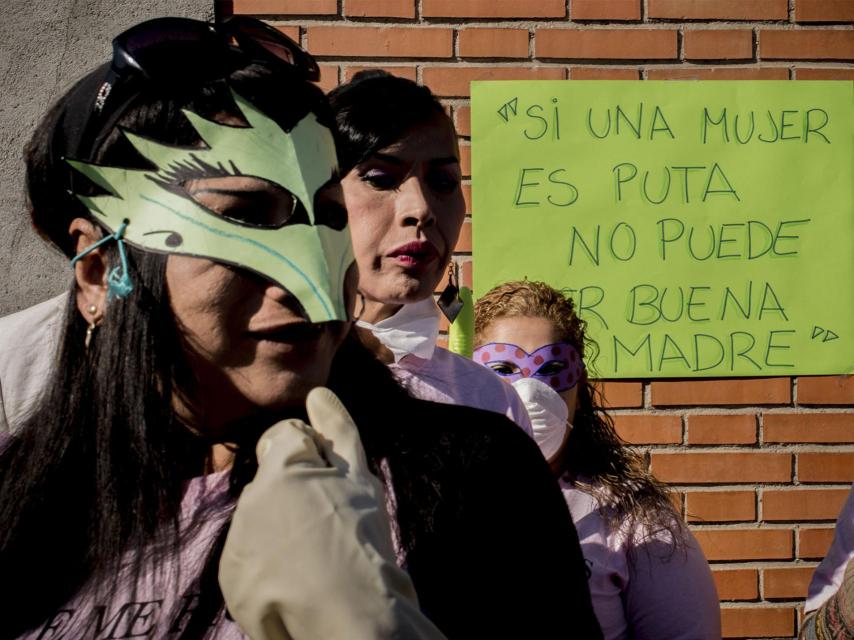 Las prostitutas se manifiestan.