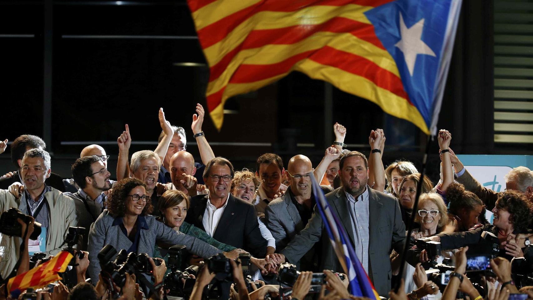 Cuatro presidentes, Mas, Romeva, Junqueras y Munté se repartirían las funciones.