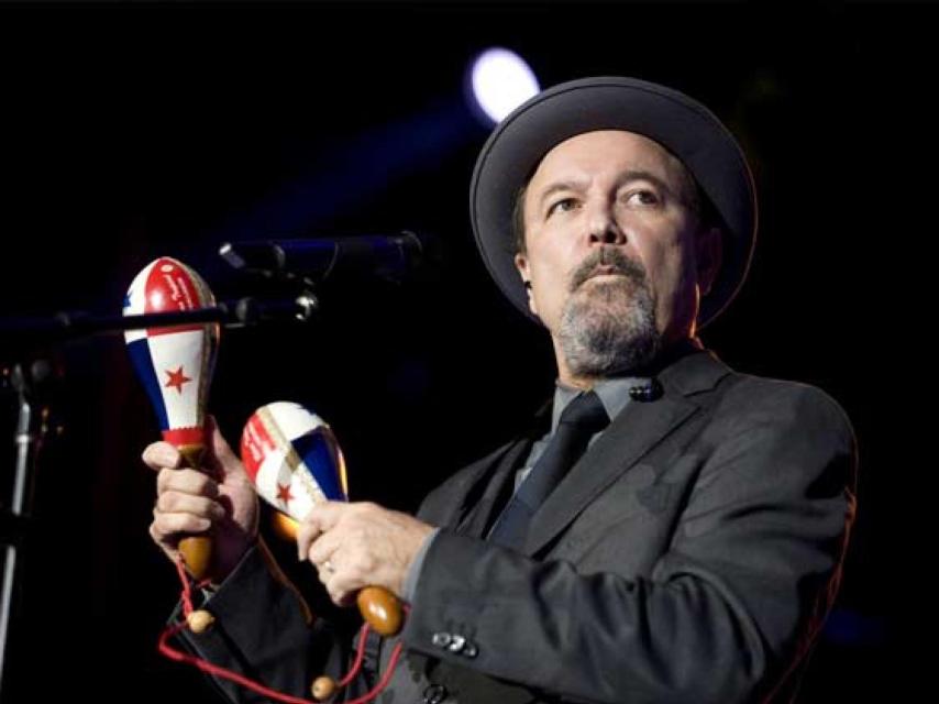 Ruben Blades durante un concierto