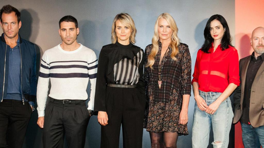Will Arnett, Miguel Ángel Silvestre, Taylor Schilling, Daryl Hannah, Krysten Ritter y Steven DeKnight