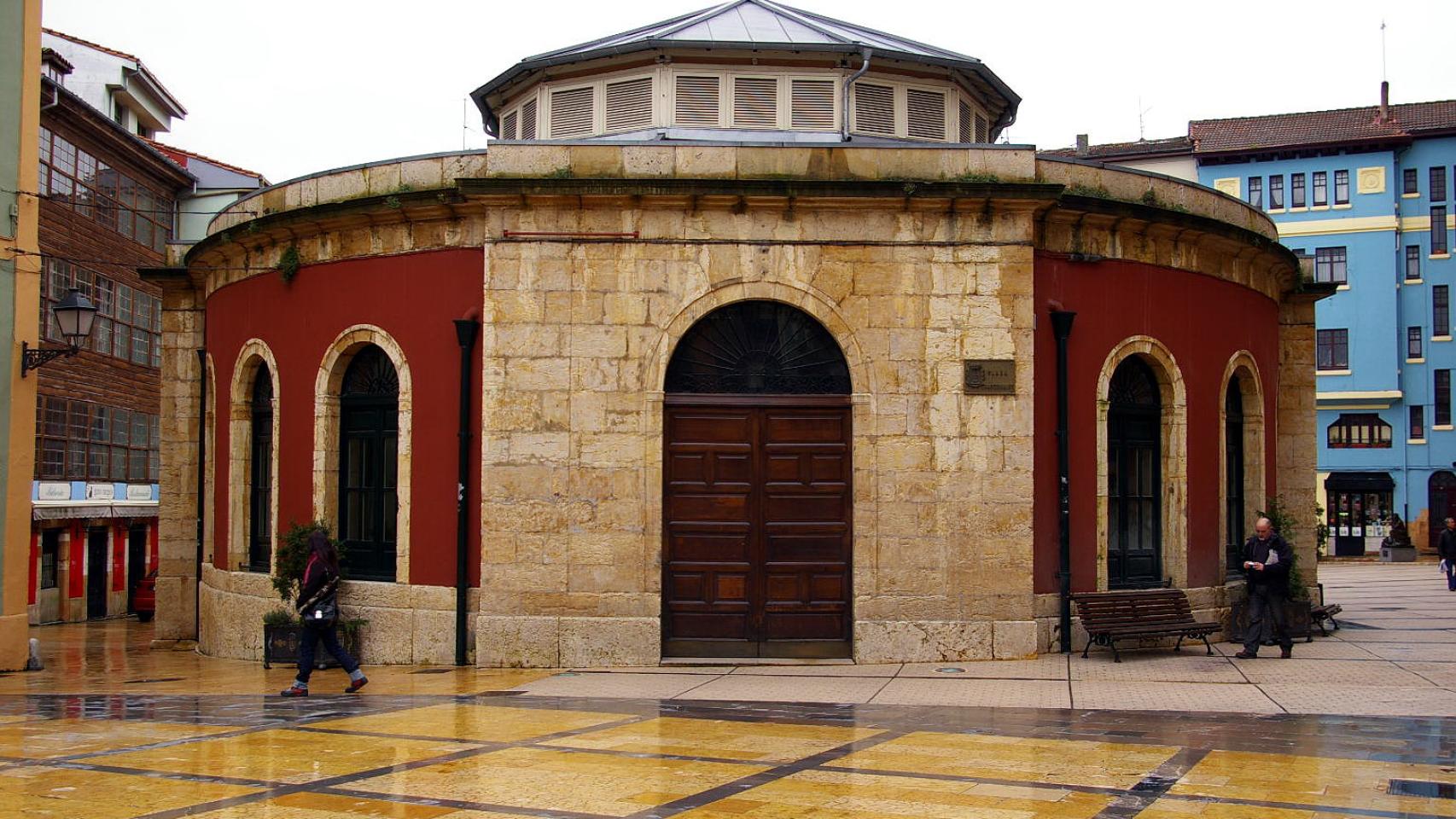 Antigua Plaza del Pescado en Plaza de Trascorrales en Oviedo