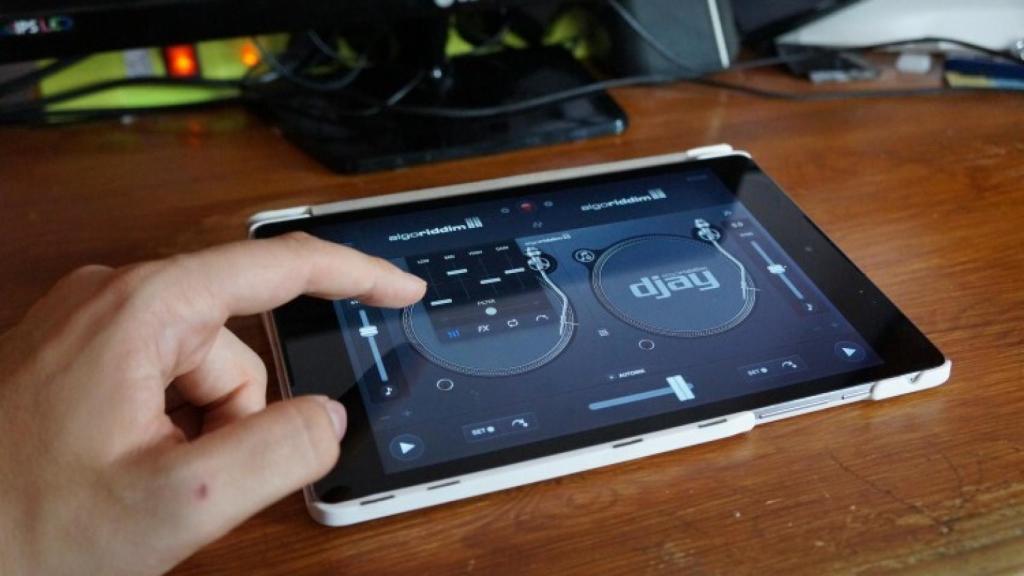 Las mejores aplicaciones de remix de música para hacer de DJ con tu Android