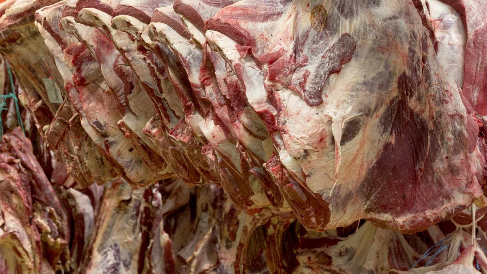 Es conveniente moderar el consumo de carne.