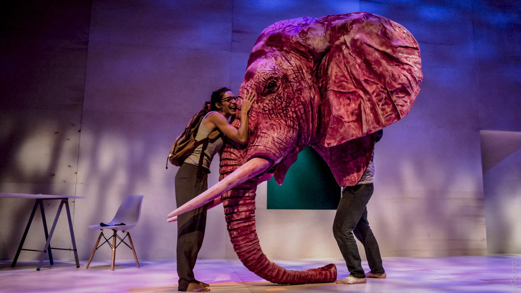 Una escena de la obra La calma mágica, de Alfredo Sanzol