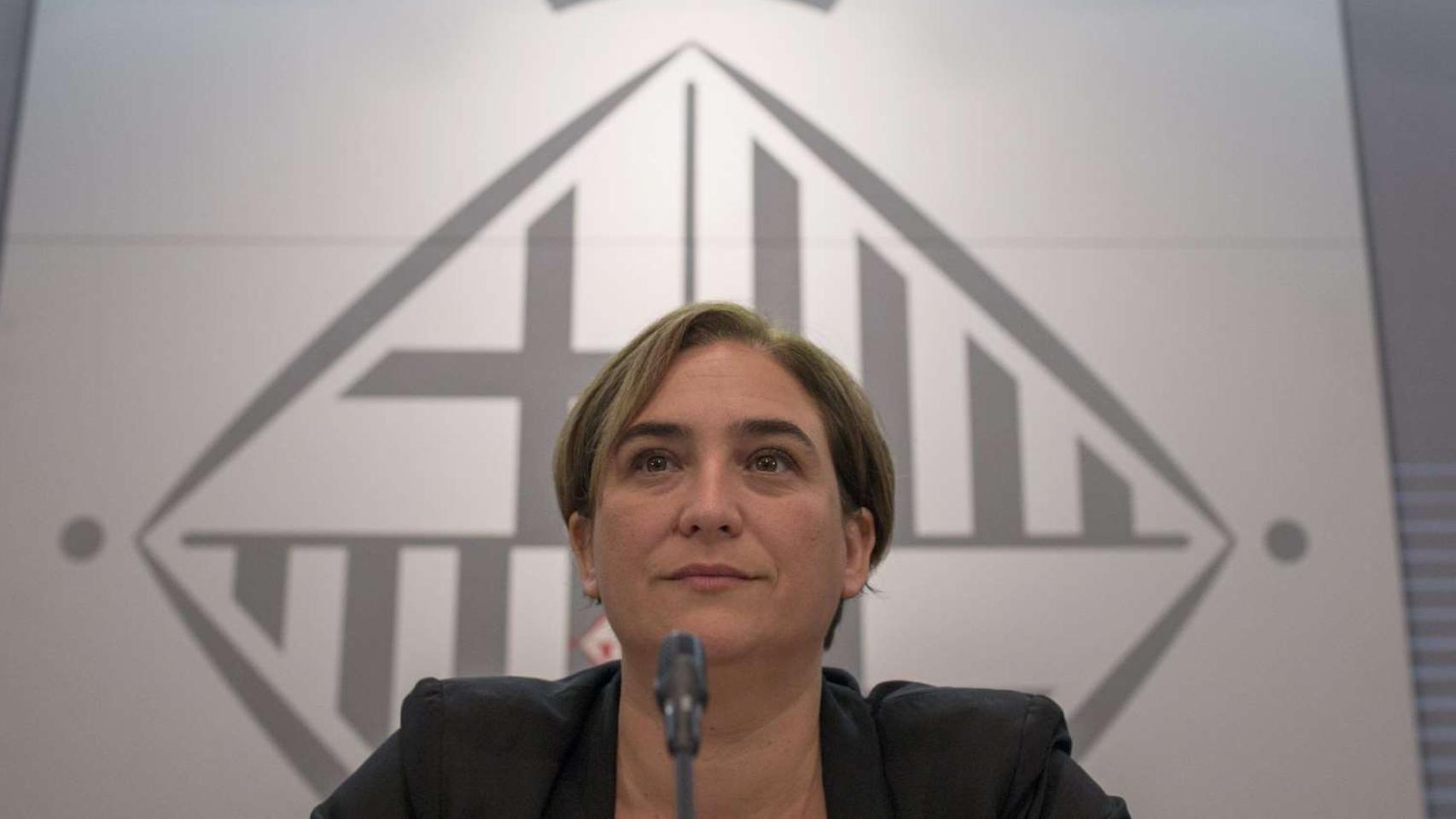 La alcaldesa de Barcelona, Ada Colau, durante una rueda de prensa