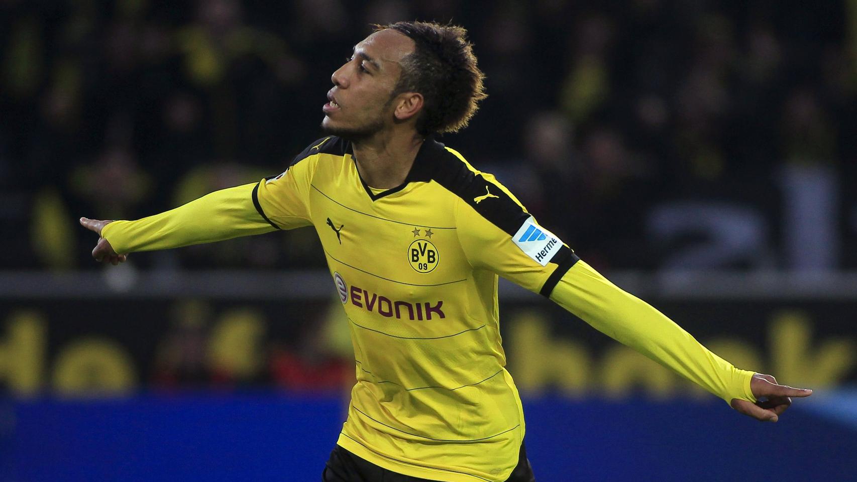 El gabonés suma 20 goles en 17 partidos. / Ina Fassbender / Reuters