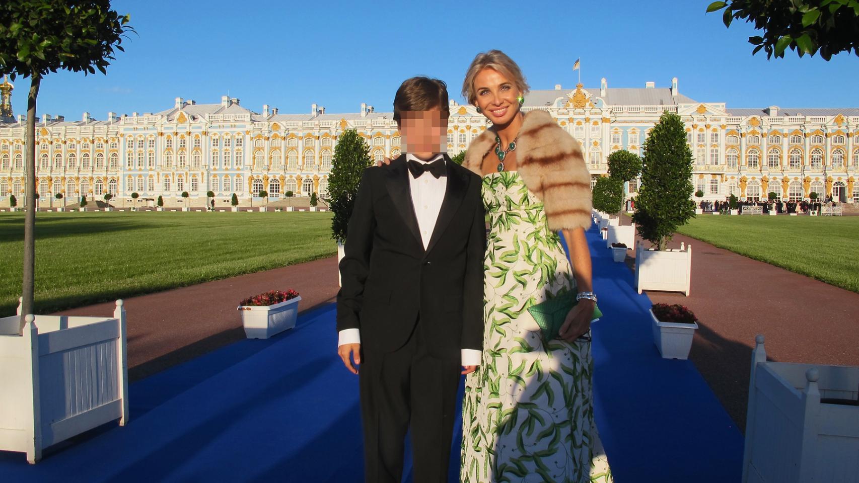 CSW y su hijo Alexander en St. Petersburgo.