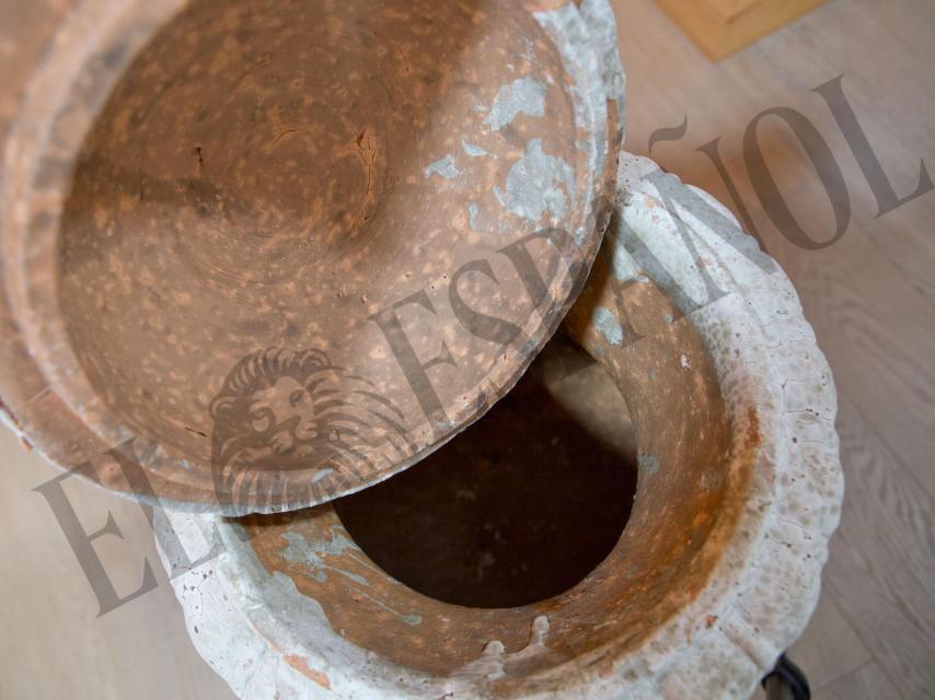 Interior del ánfora.