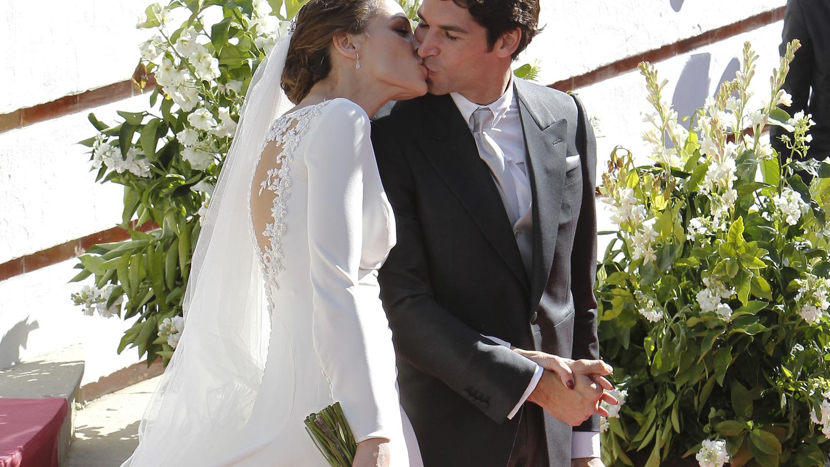 Eva y Cayetano ya son marido y mujer