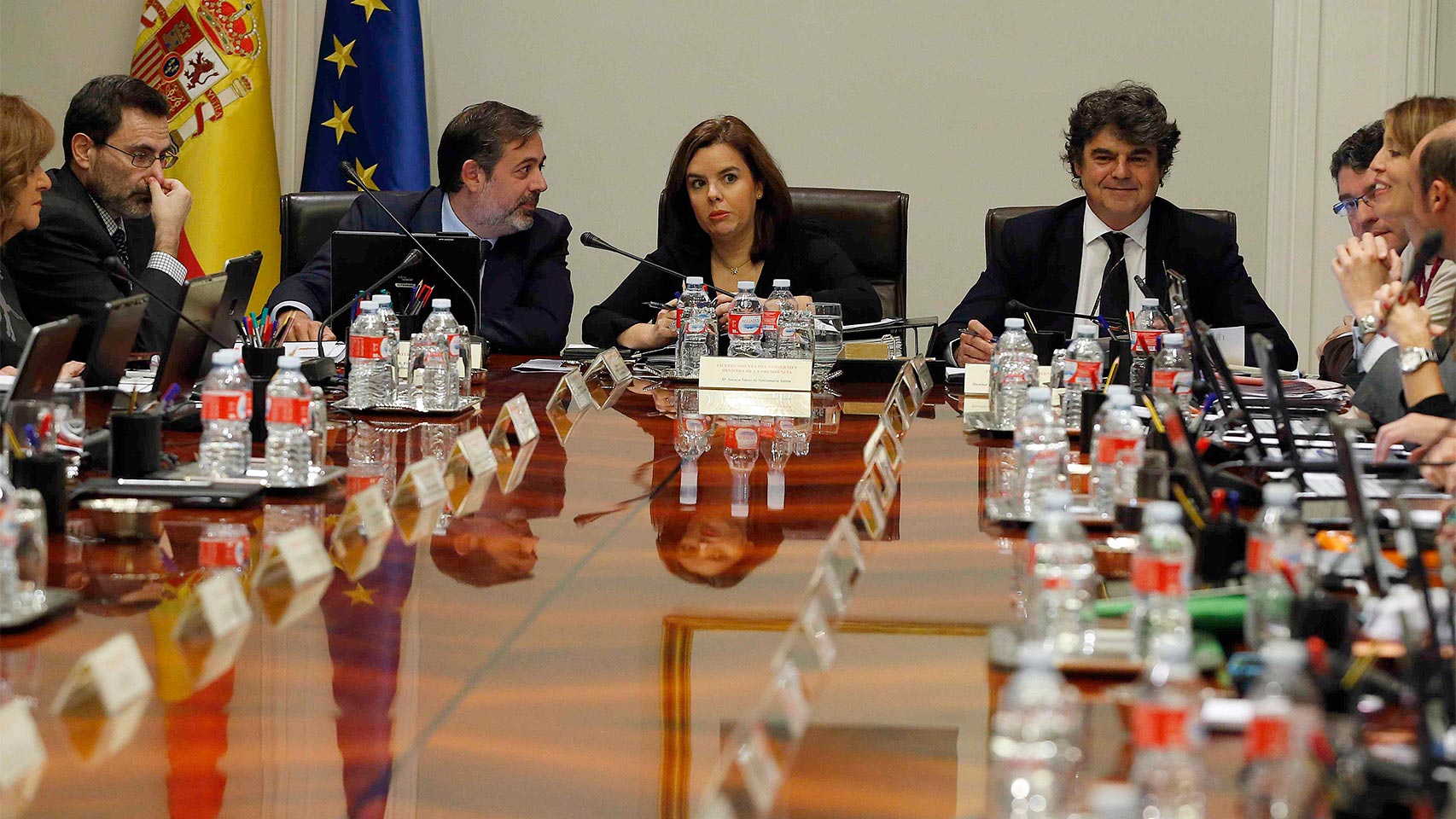 La vicepresidenta preside la Comisión de Subsecretarios y Secretarios de Estado.