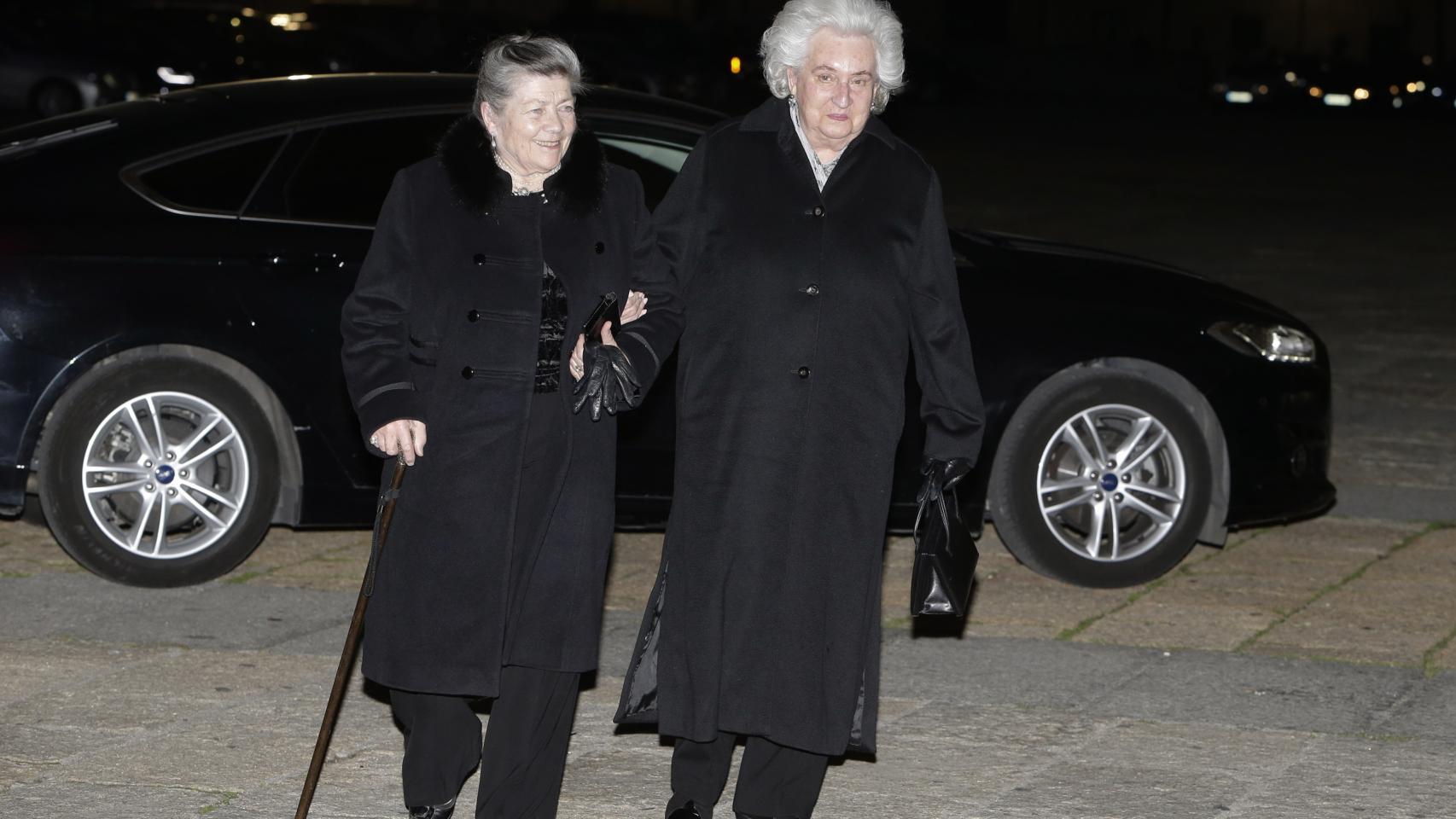 La Infanta Pilar llegando al Monasterio de El Escorial