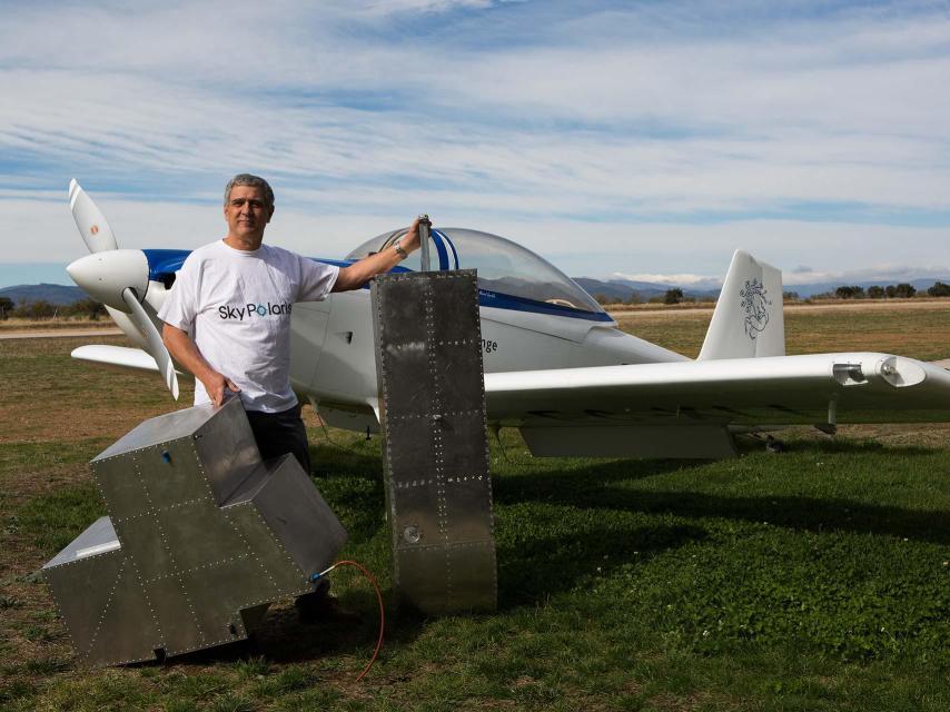 MIguel Angel Gordillo.